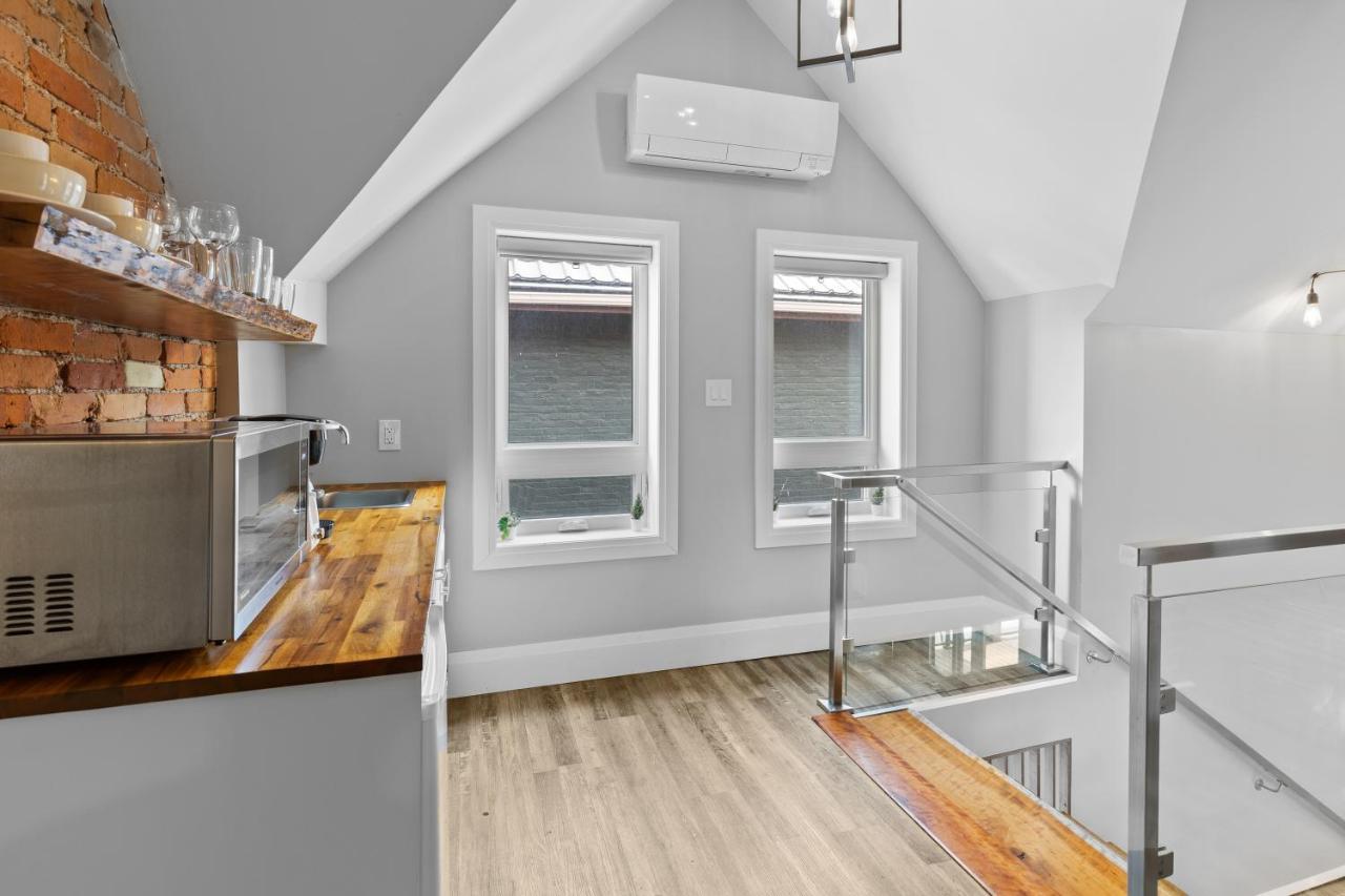 Entire 1 Bedroom Apartment Across From Google - Br5 Kitchener Ngoại thất bức ảnh